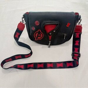 Marvel Avengers Loungefly Black Widow Messenger Crossbody Bag RARE Disney